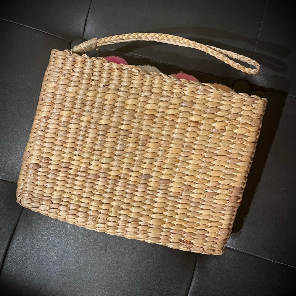 🧡Raffia clutch/wristlet - Picture 2 of 8